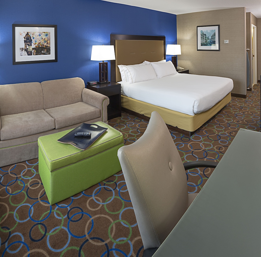Holiday Inn Express Hotel And Suites Manchester Airport 53/72