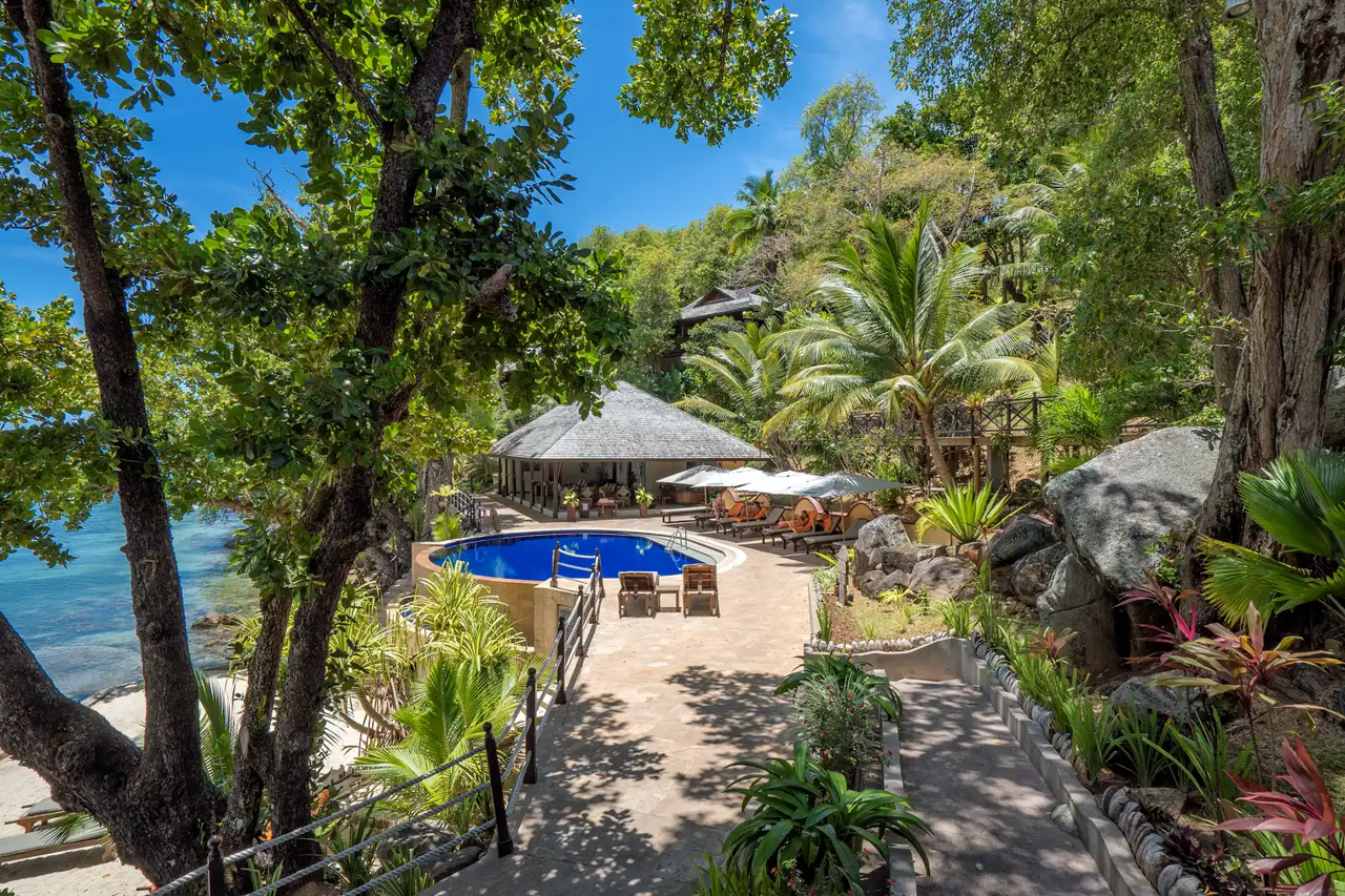 Cerf Island Resort 46/50