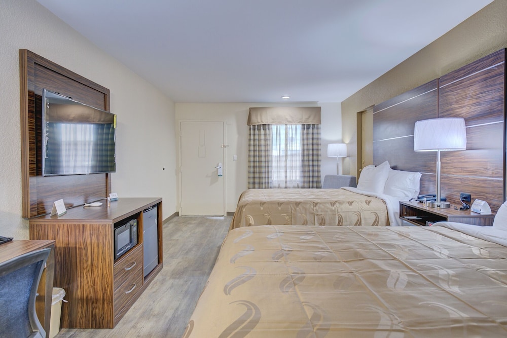 Quality Inn and Suites Suffolk 17/43