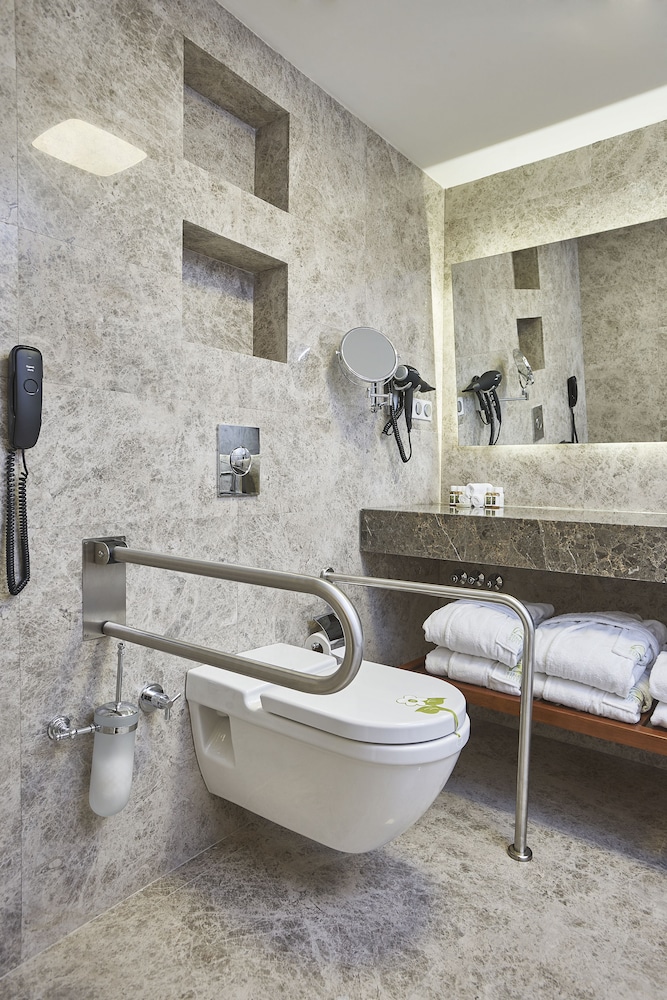 Renata Boutique Hotel 40/41