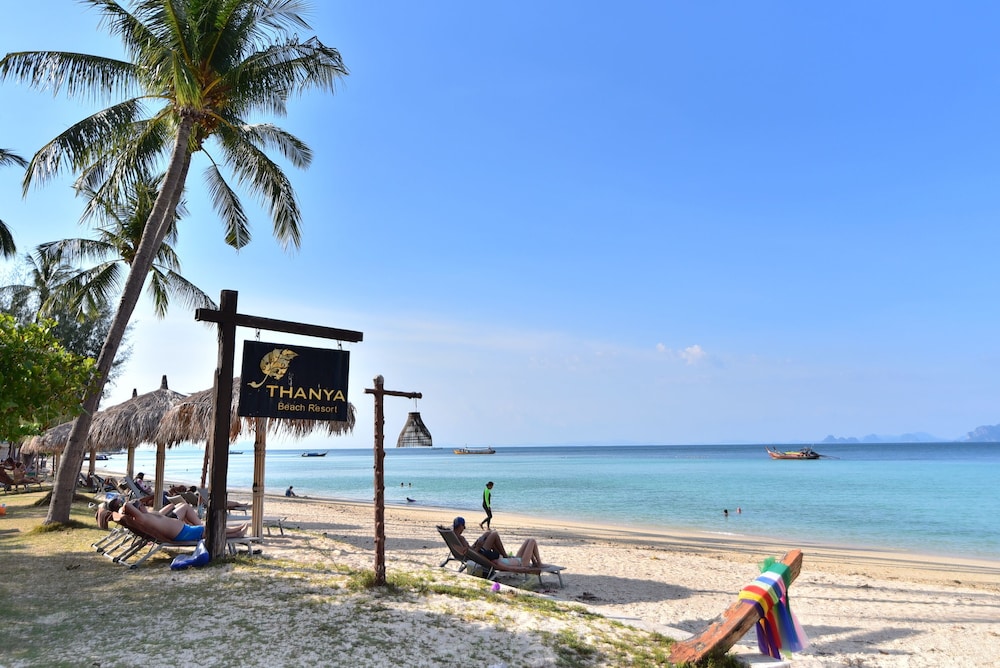 Koh Ngai Thanya Beach Resort 53/65