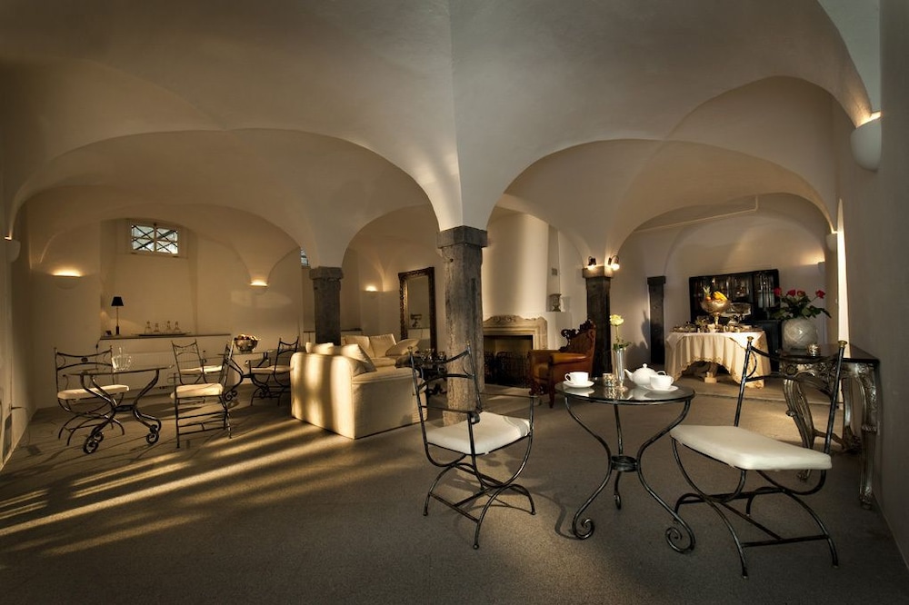 Antiq Palace Hotel and Spa 33/40