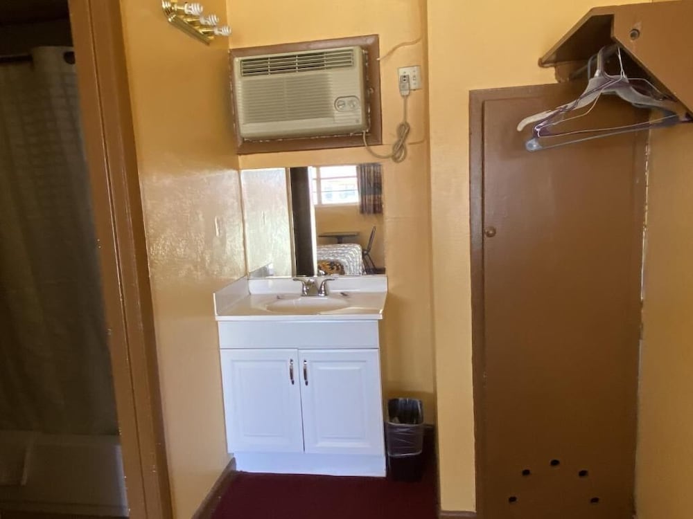 Rodeway Inn Post, TX 52/52