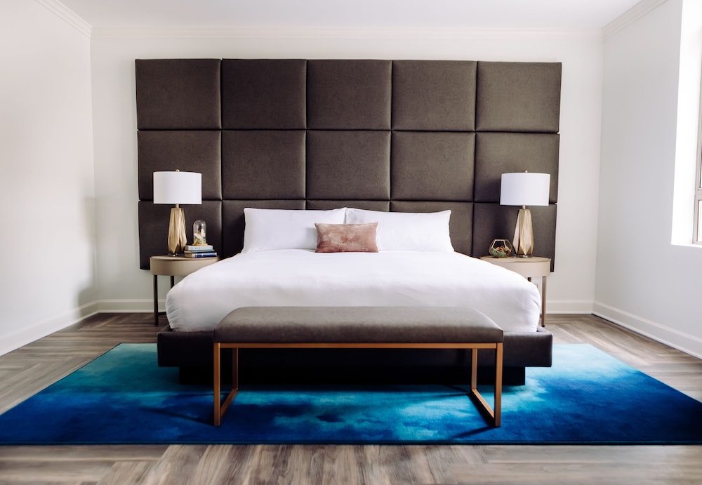 Hotel Deco Omaha, Tapestry Collection by Hilton 15/64