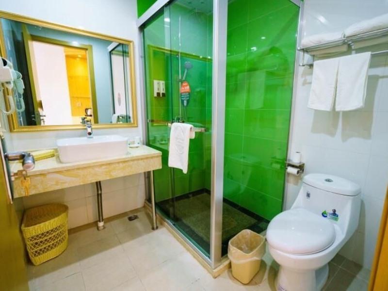 GreenTree Inn Suzhou Mudu Lingyan Mountain Ganglong City Hotel 28/32
