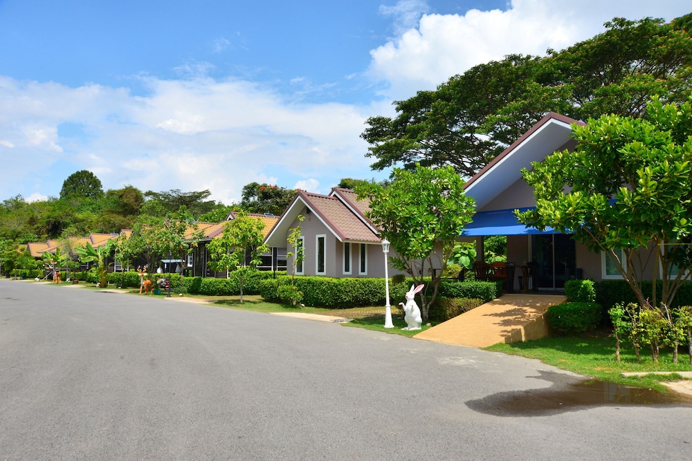 Chanpraya Resort 52/66