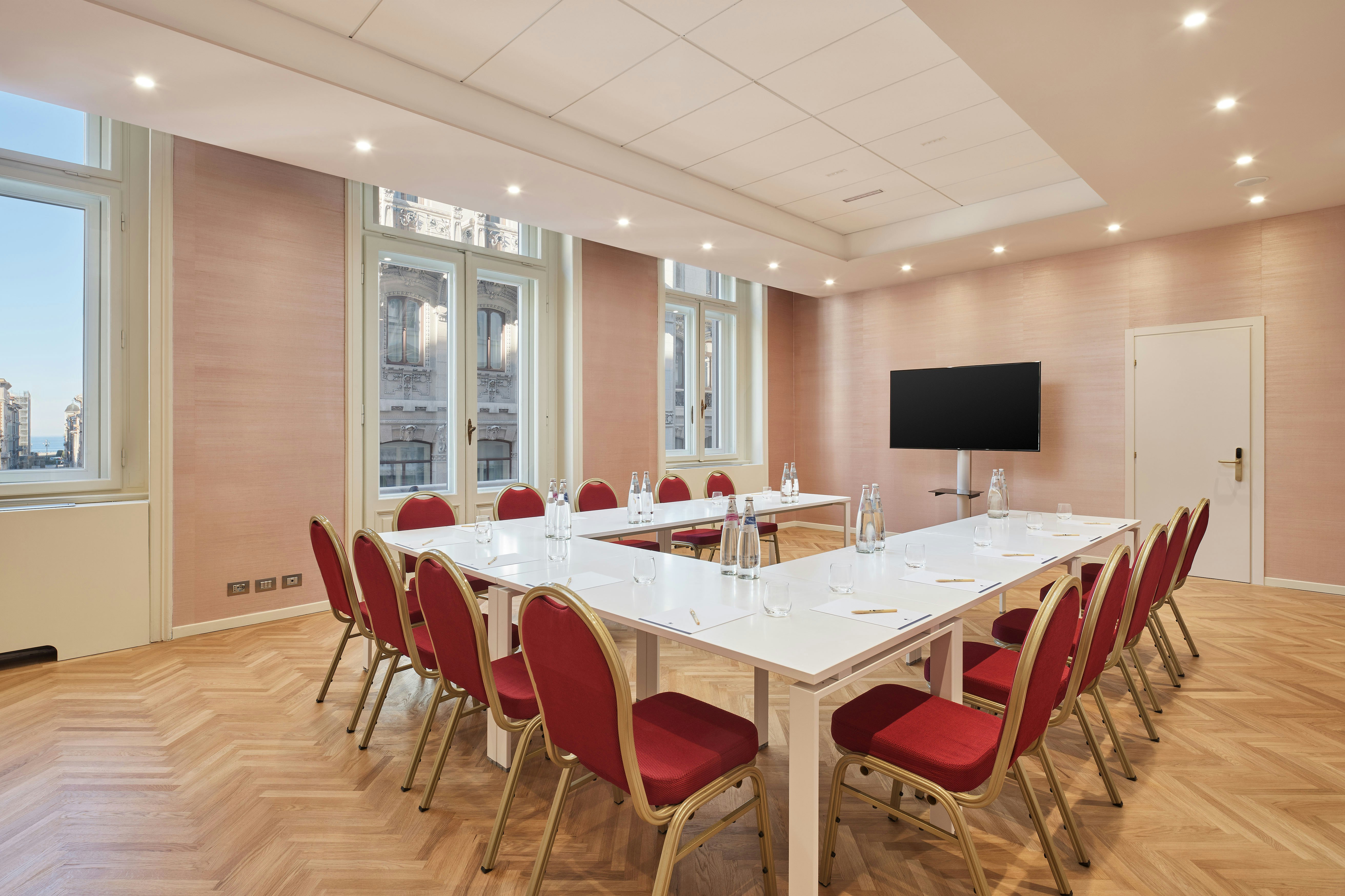 Doubletree By Hilton Trieste 81/87