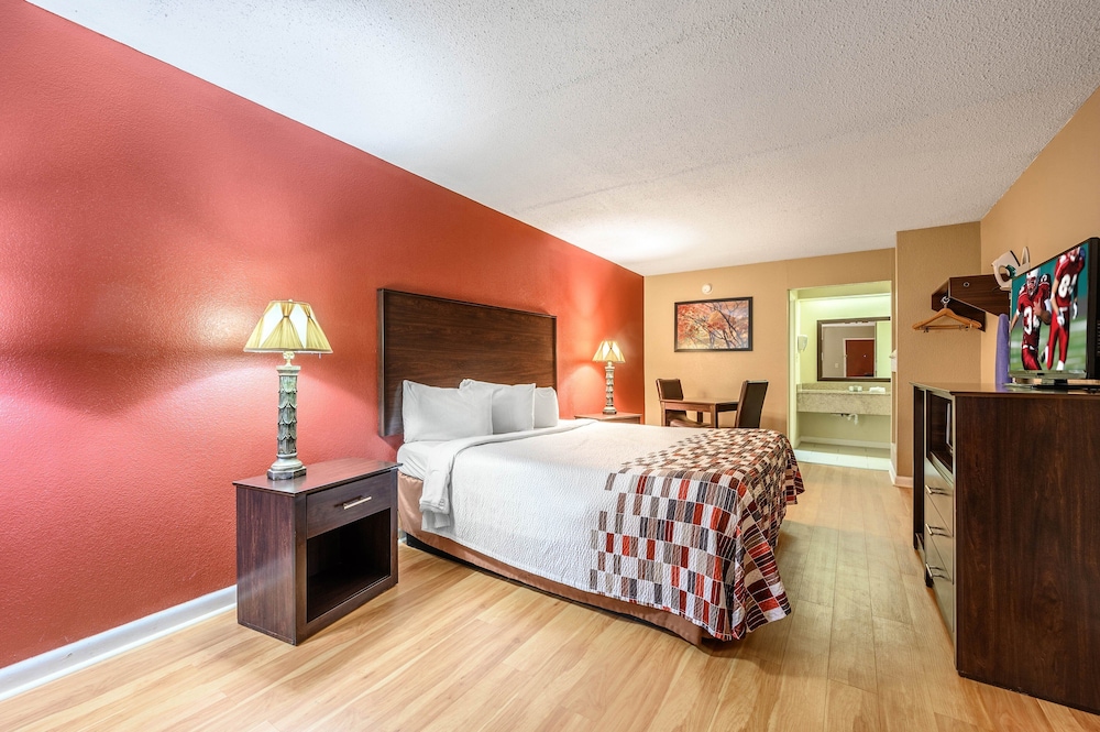 Red Roof Inn Sylacauga 15/34