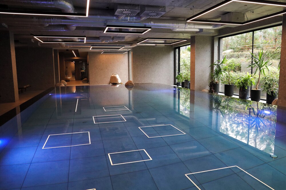 Azur Premium Resort 50/75