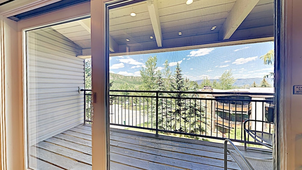 Timberline Condominiums 47/81