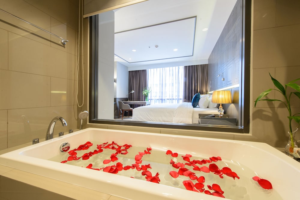 Courtyard By Marriott Bangkok Sukhumvit 20 24/69