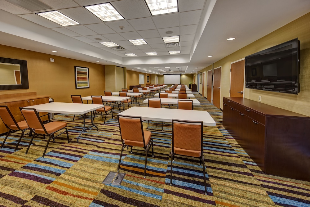 Fairfield Inn Suites Weatherford 35/35