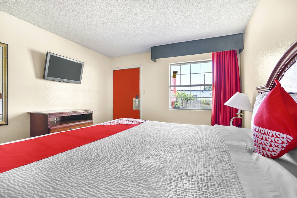 OYO Hotel San Antonio Lackland near Seaworld 19/34
