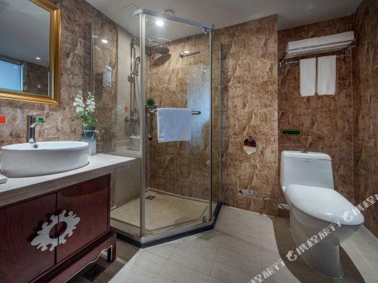 Lvzhou Meijing International Hotel 16/18