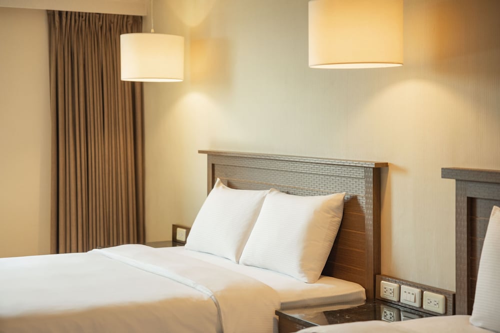 Kindness Hotel Yuanlin 29/50