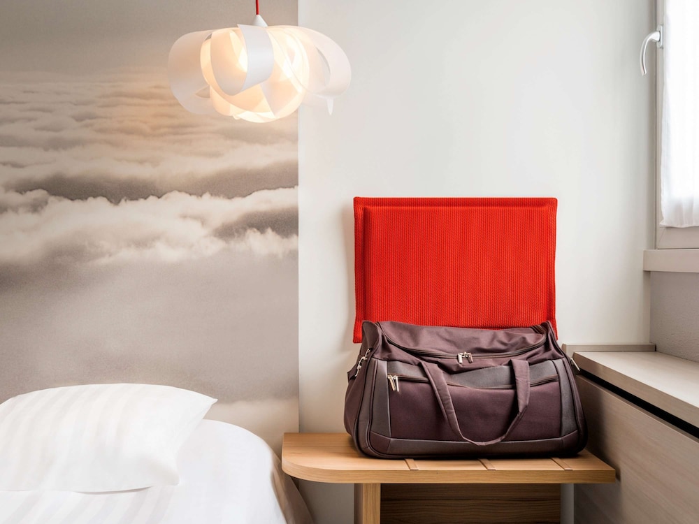 Ibis Styles Paris Velizy 39/59