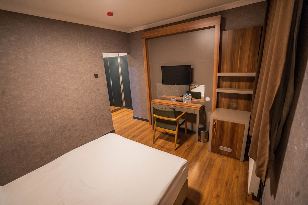 Bloom Hotel 16/31