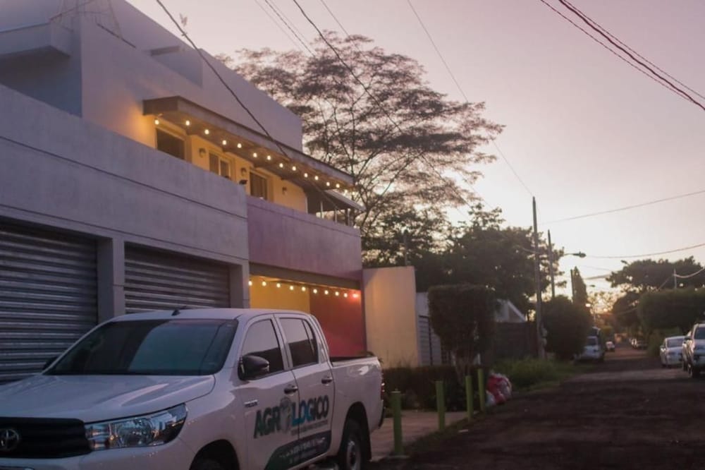 Airport Inn Managua 9/38