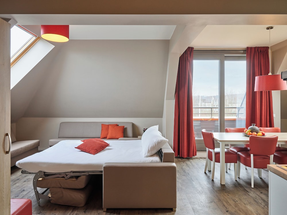 Holiday Suites Westende 15/49