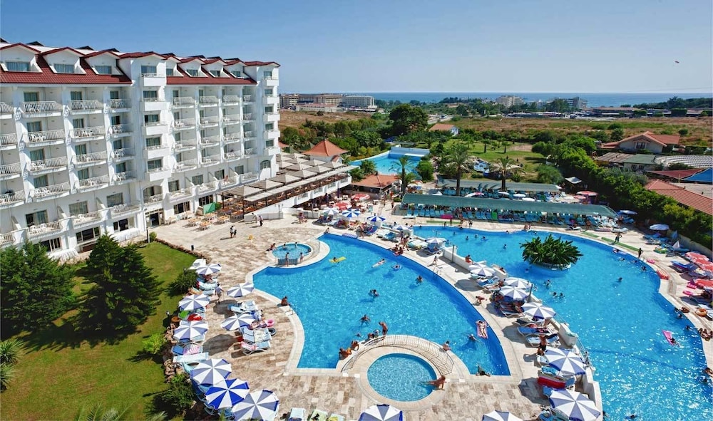 Serenis Hotel in SIDE