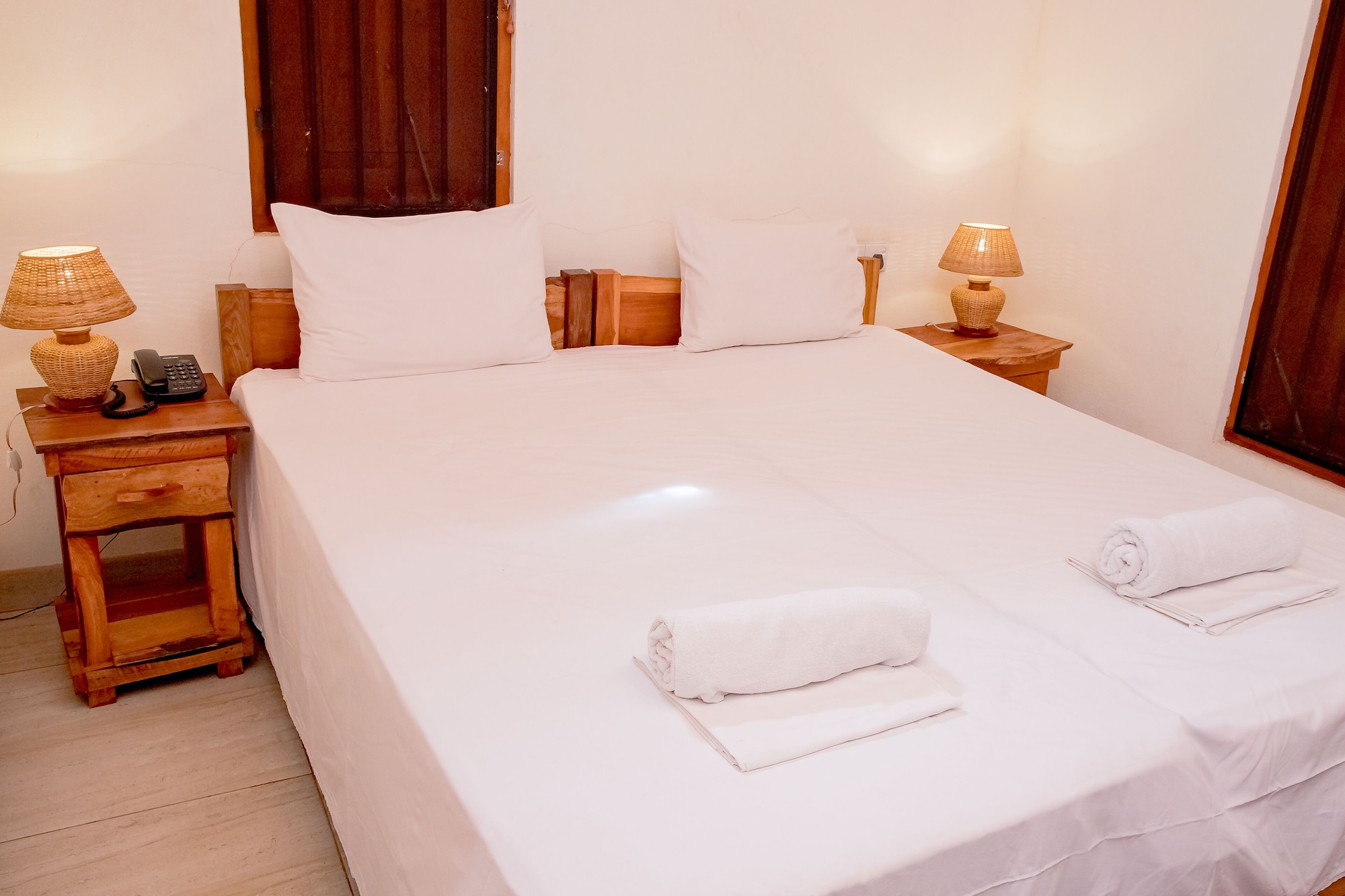 LUXURY, VILLA, GARDEN VIEW, POOL ACCESS