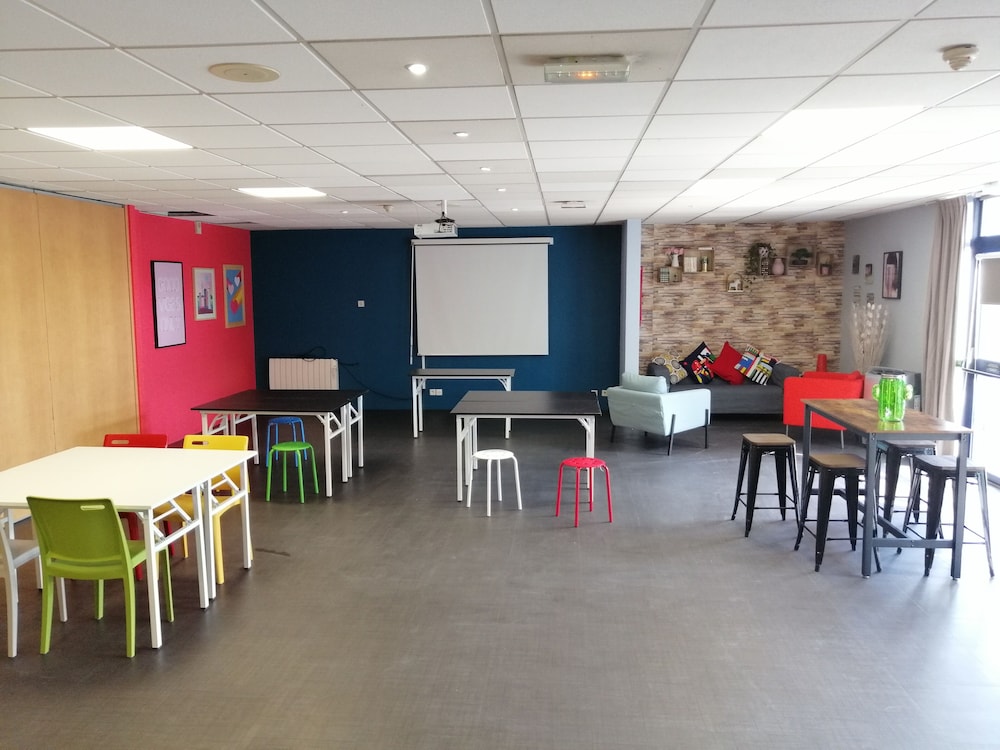 Ibis Budget Marne La Vallee Pontault Combault 38/61