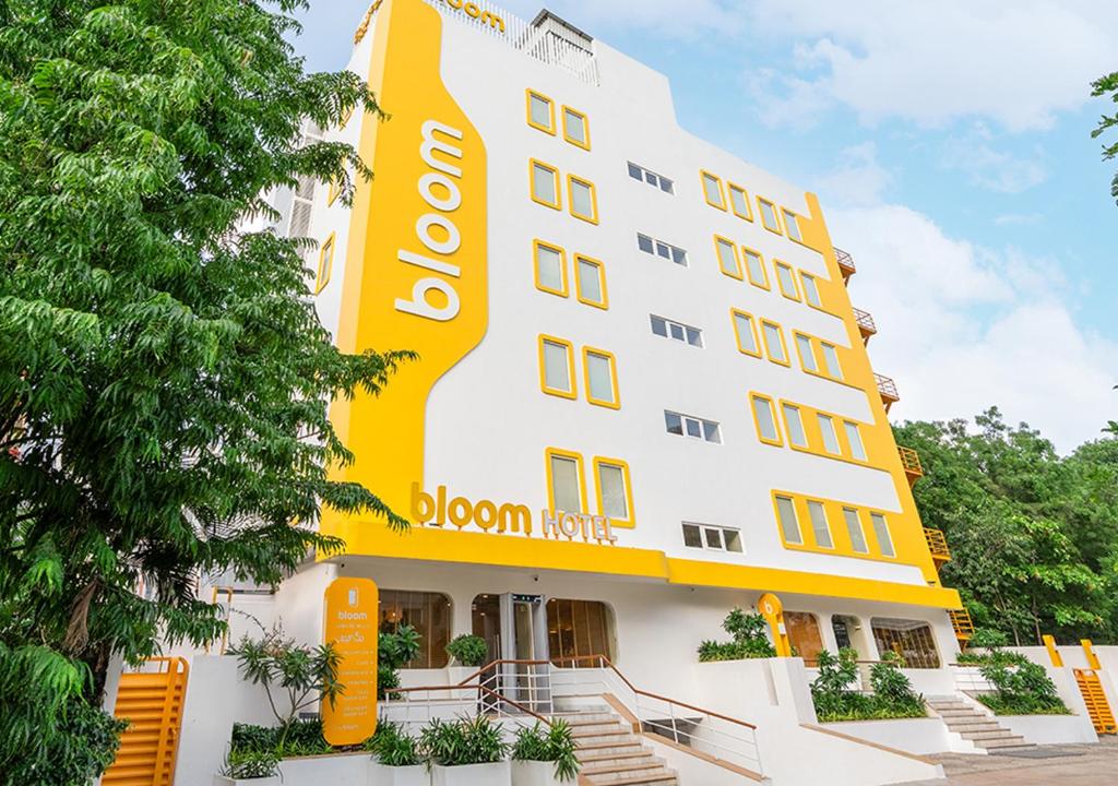 Bloom Hotel - Jubilee Hills 4/49