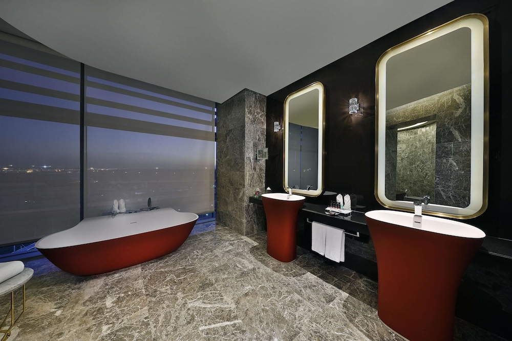 Alrayyan Hotel Doha Curio Collection By Hilton 13/74