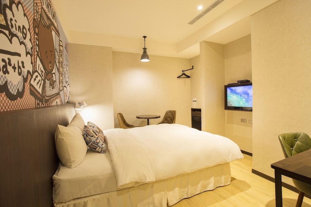 Superior, Double Bed, No Window، Just Live Inn Taipei Station 6/10