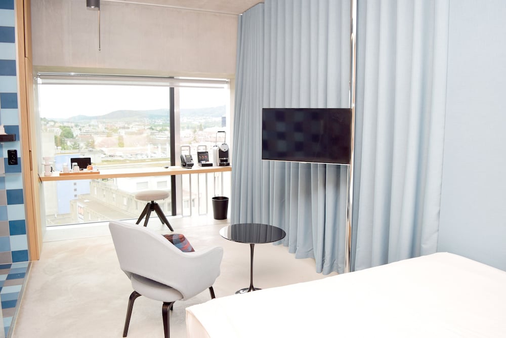 Placid Hotel Zurich 45/69