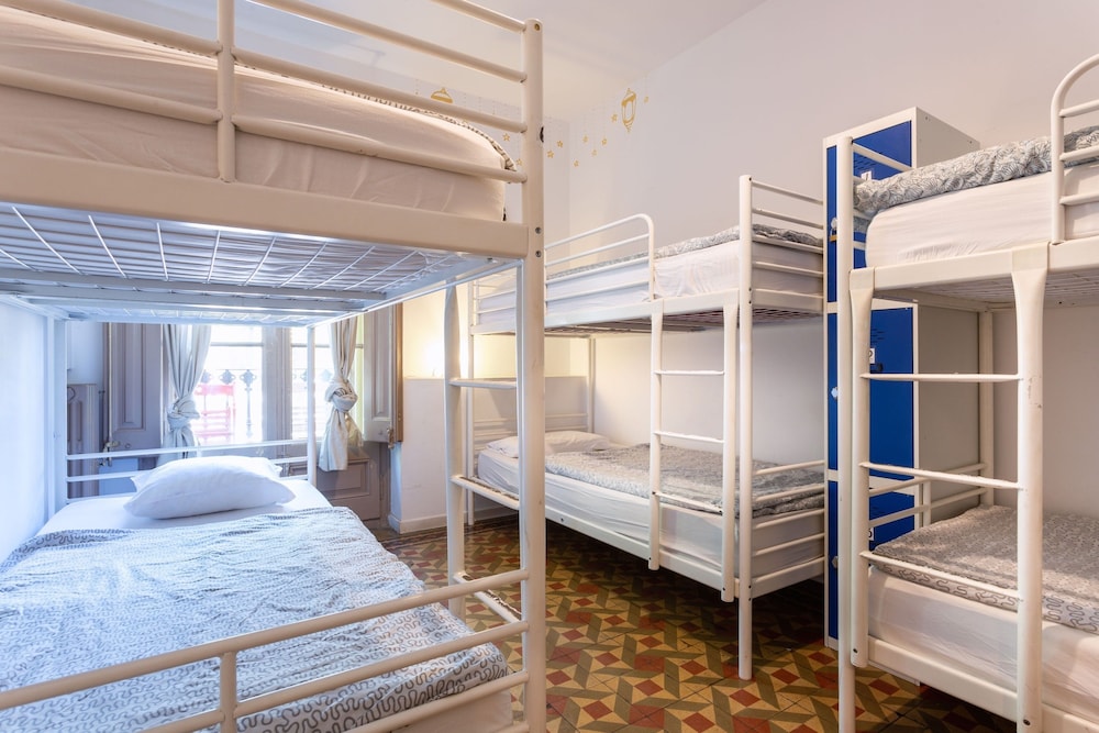 Primavera Hostel 19/70