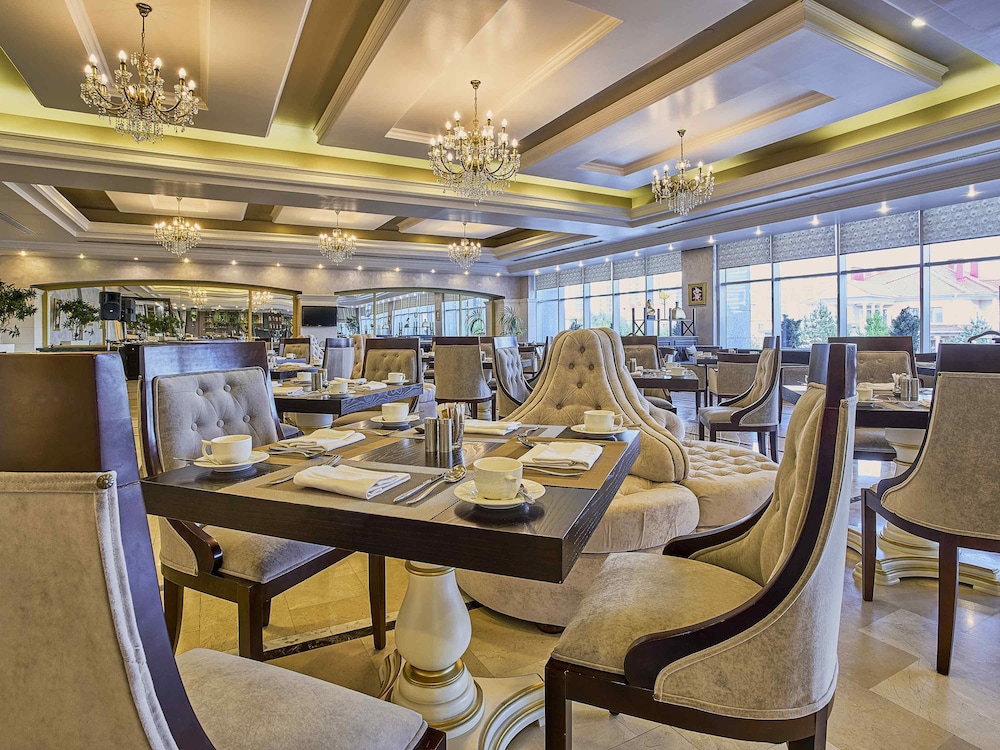 Rixos President Astana Hotel 65/85