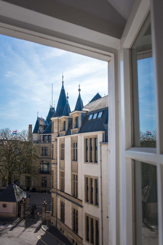 Parc Beaux-Arts Hotel 3/32