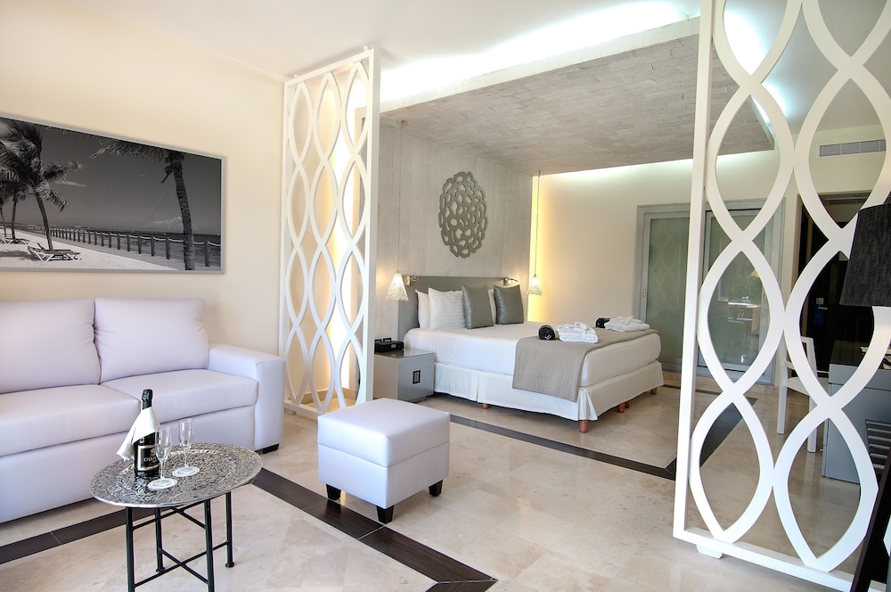Ocean Maya Royale - Adults Only 26/44