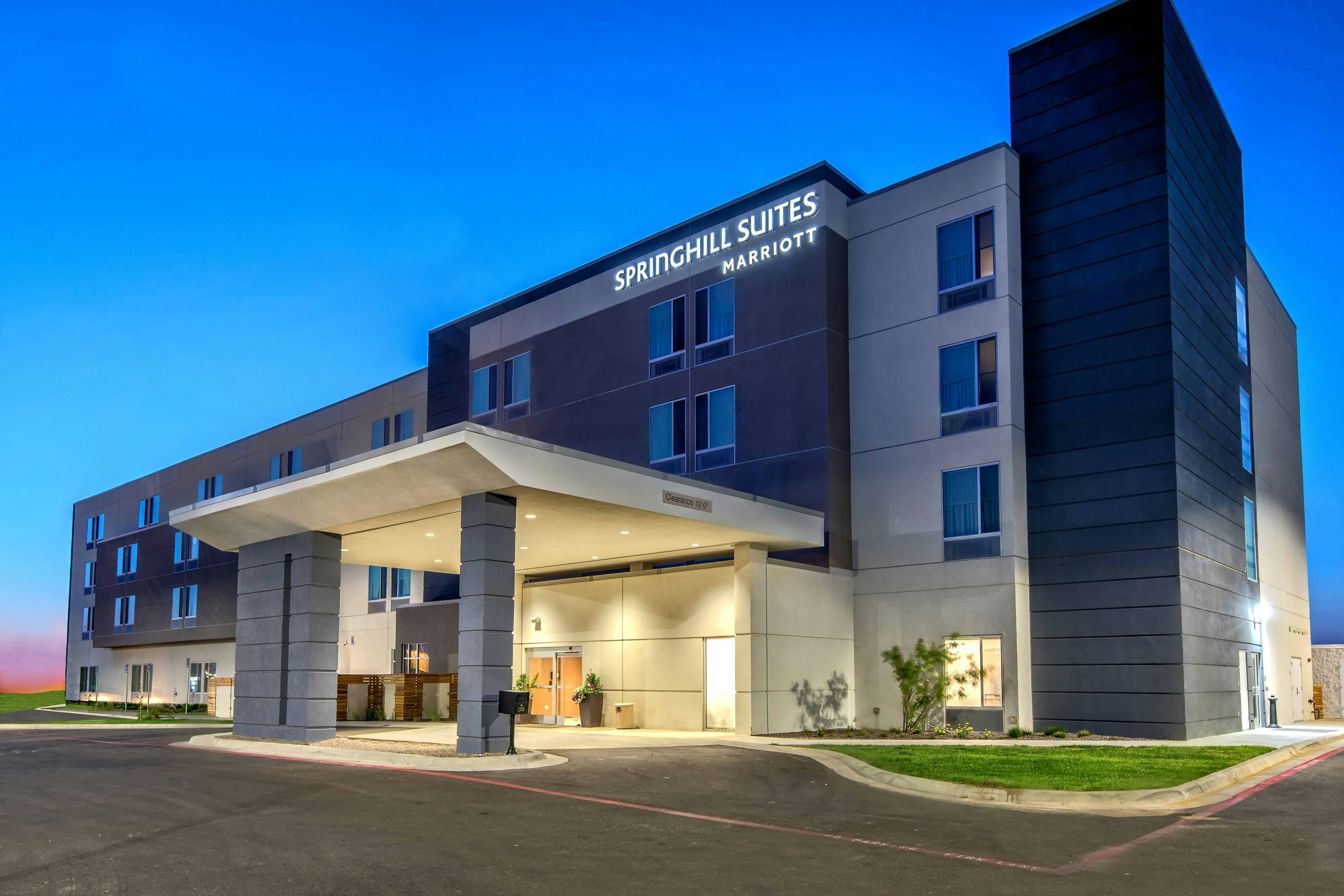 Springhill Suites By Marriott Amarillo 35/35