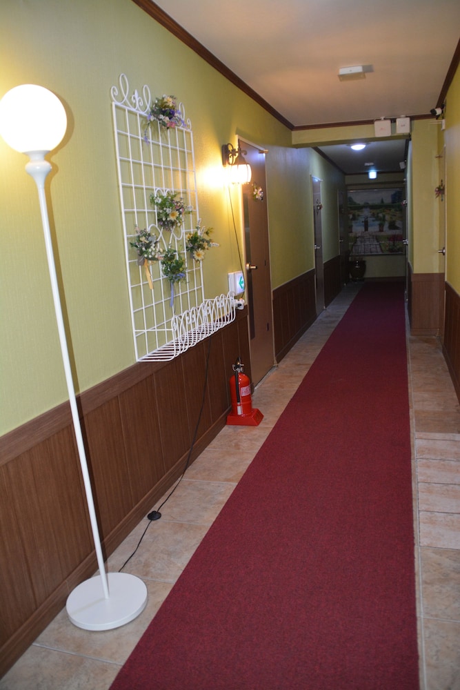 FunStay Inn Guesthouse 23/50