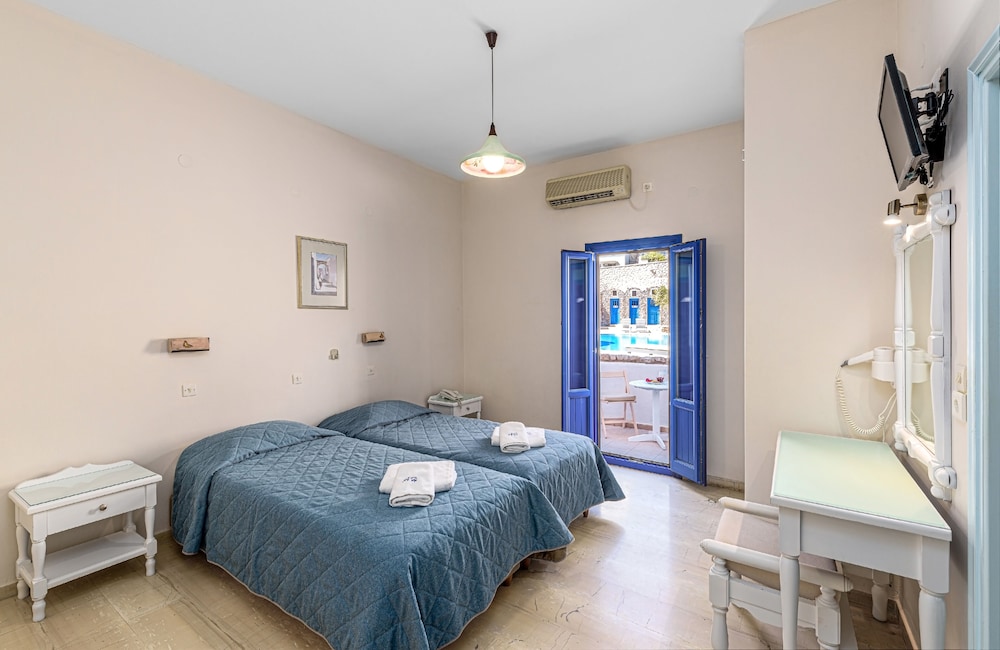 STANDARD, DOUBLE OR TWIN BED