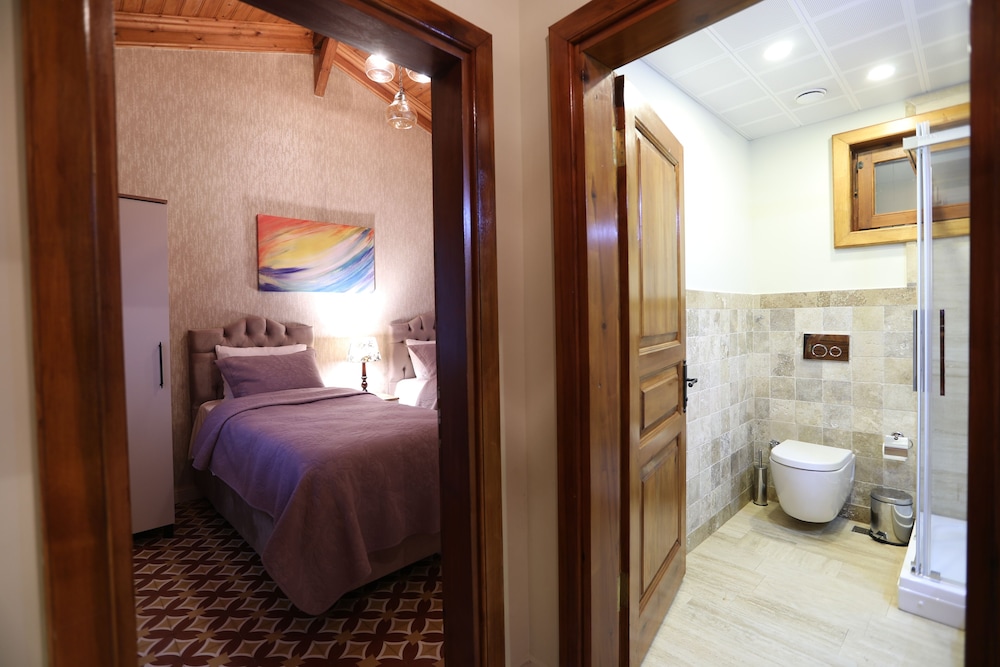 Tarihi Kumbaba Otel 49/50