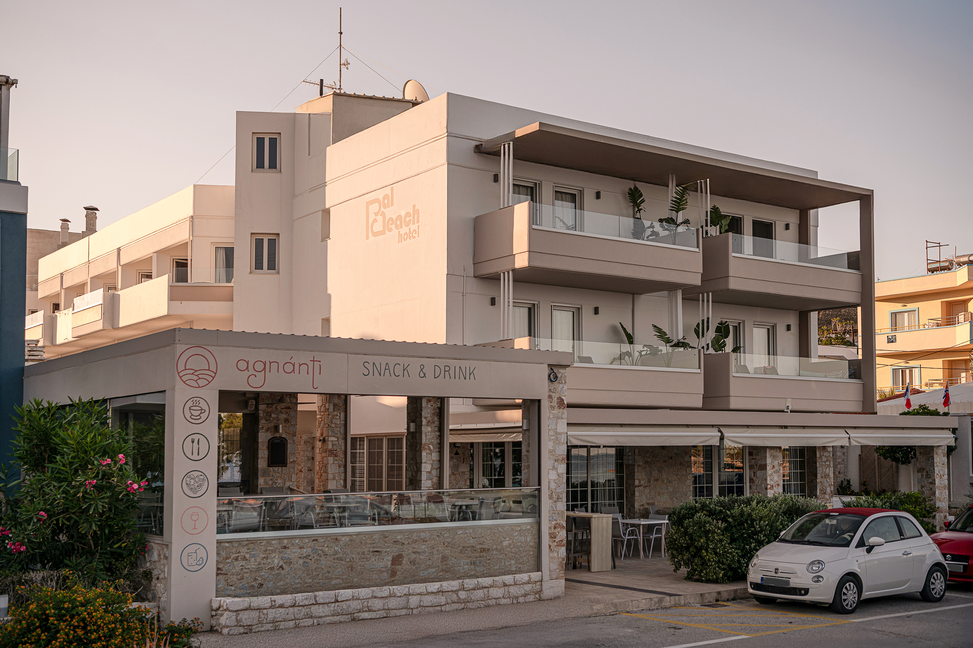 Pal Beach Hotel in Kantanos-Selino