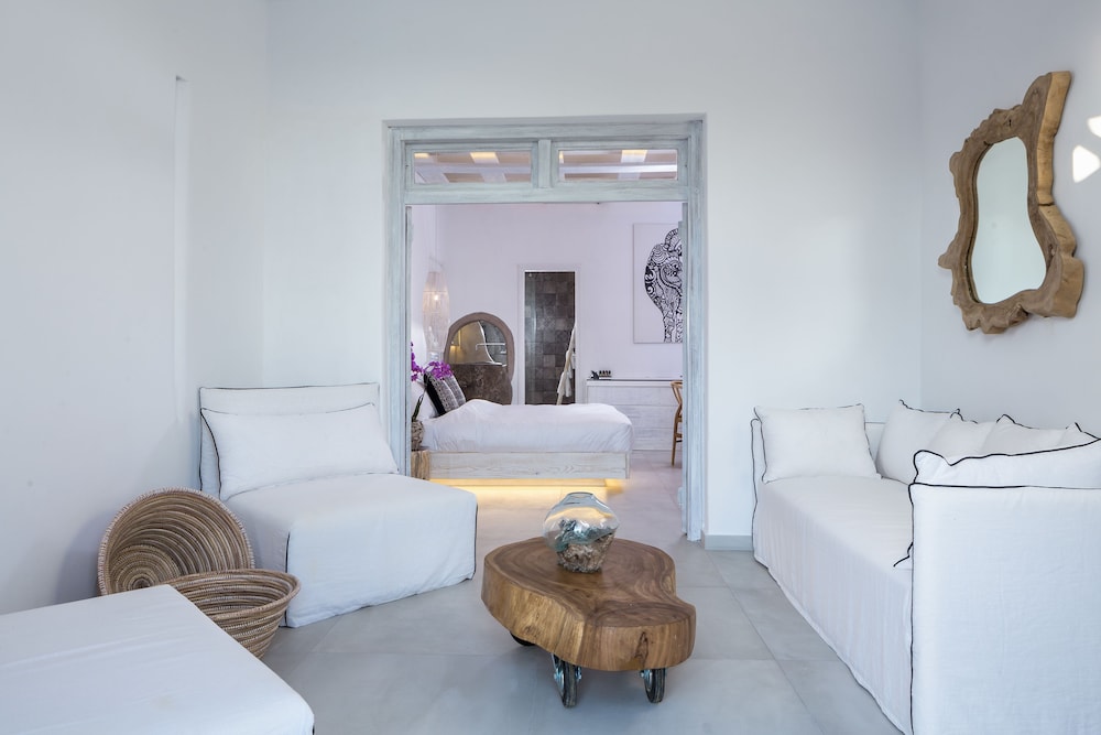 Hippie Chic Hotel 17/50