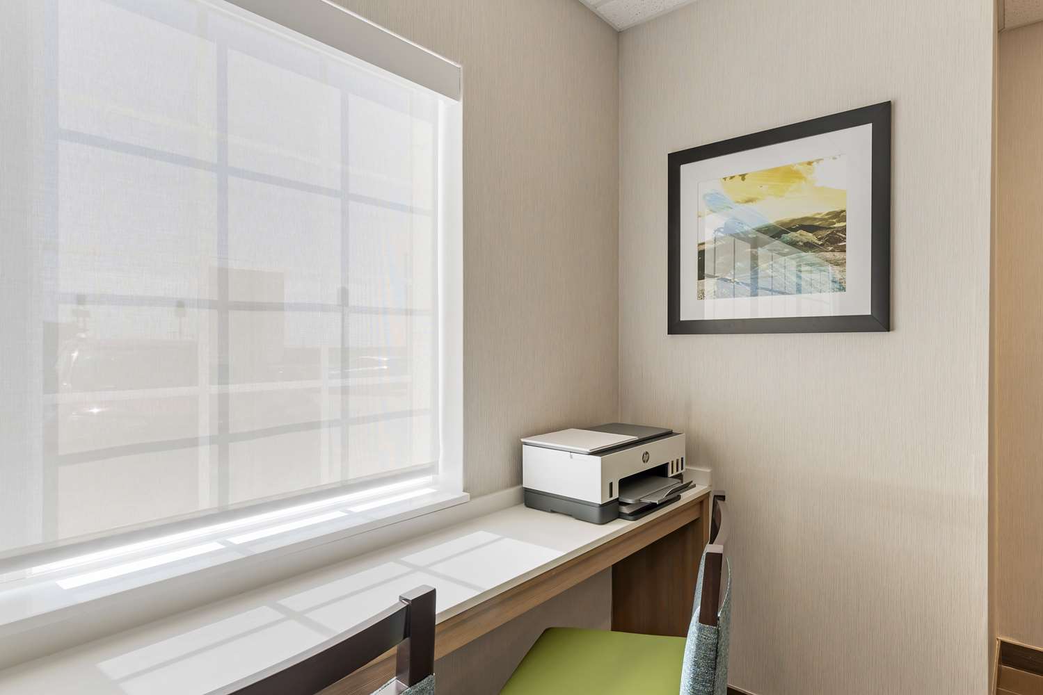 Best Western Limon 38/38