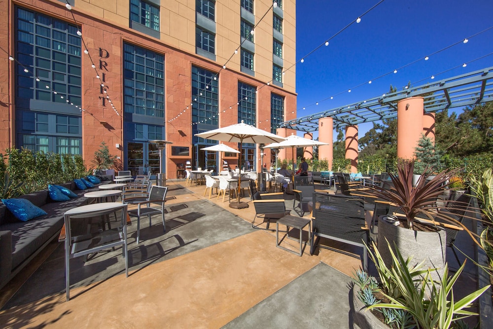 Hyatt Regency La Jolla at Aventine 60/68