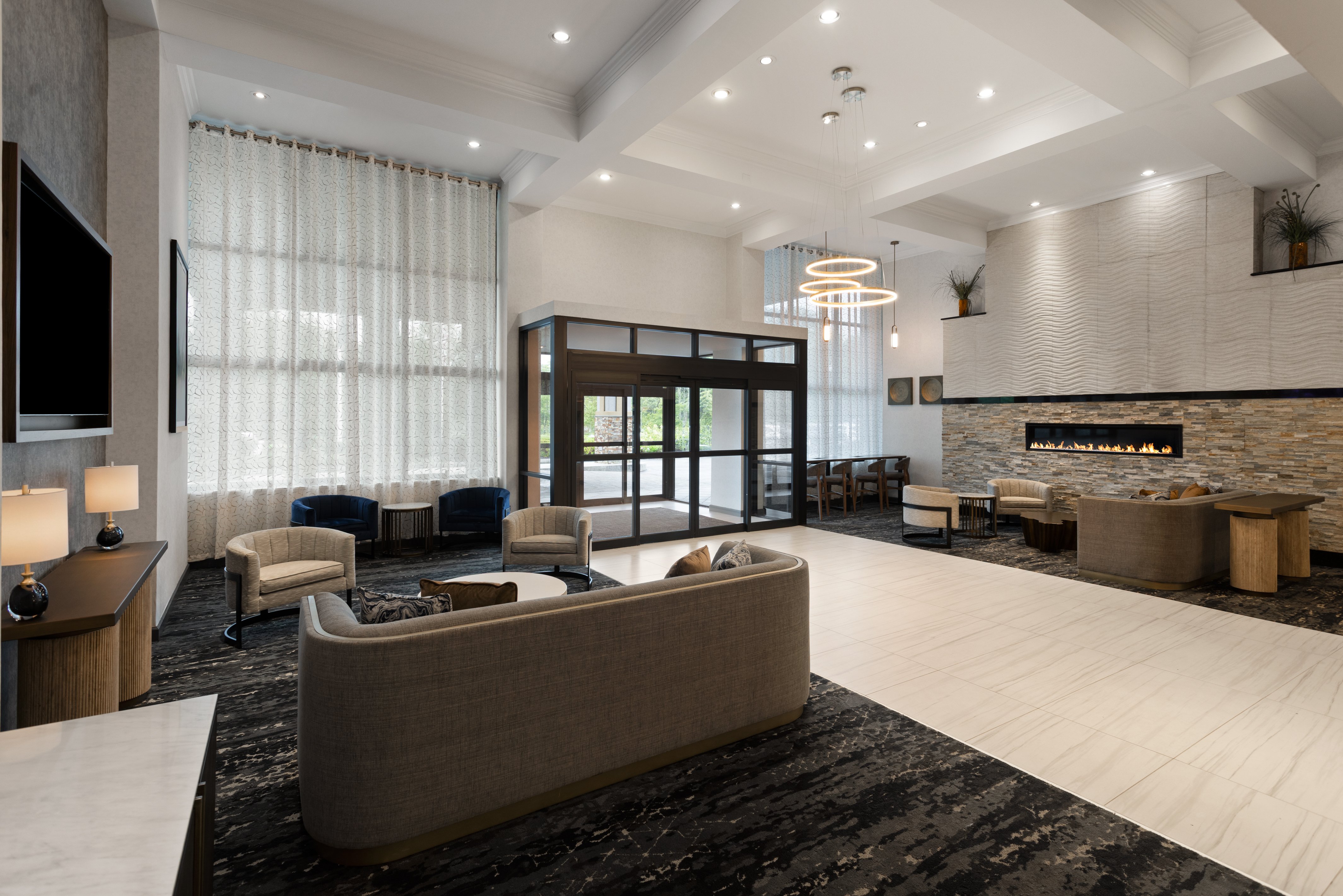 CROWNE PLAZA BOSTON - WOBURN 45/80