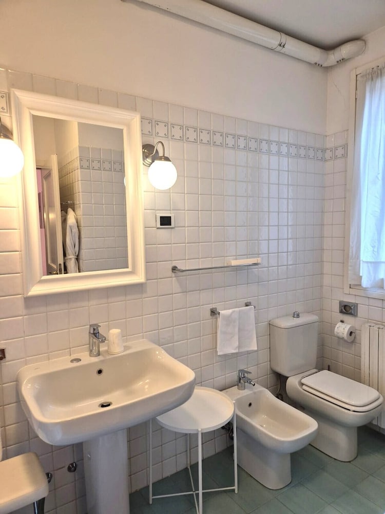 Phi Hotel Bologna Apartments 55/58
