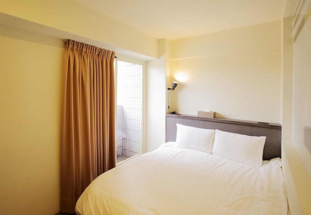 STANDARD, DOUBLE BED