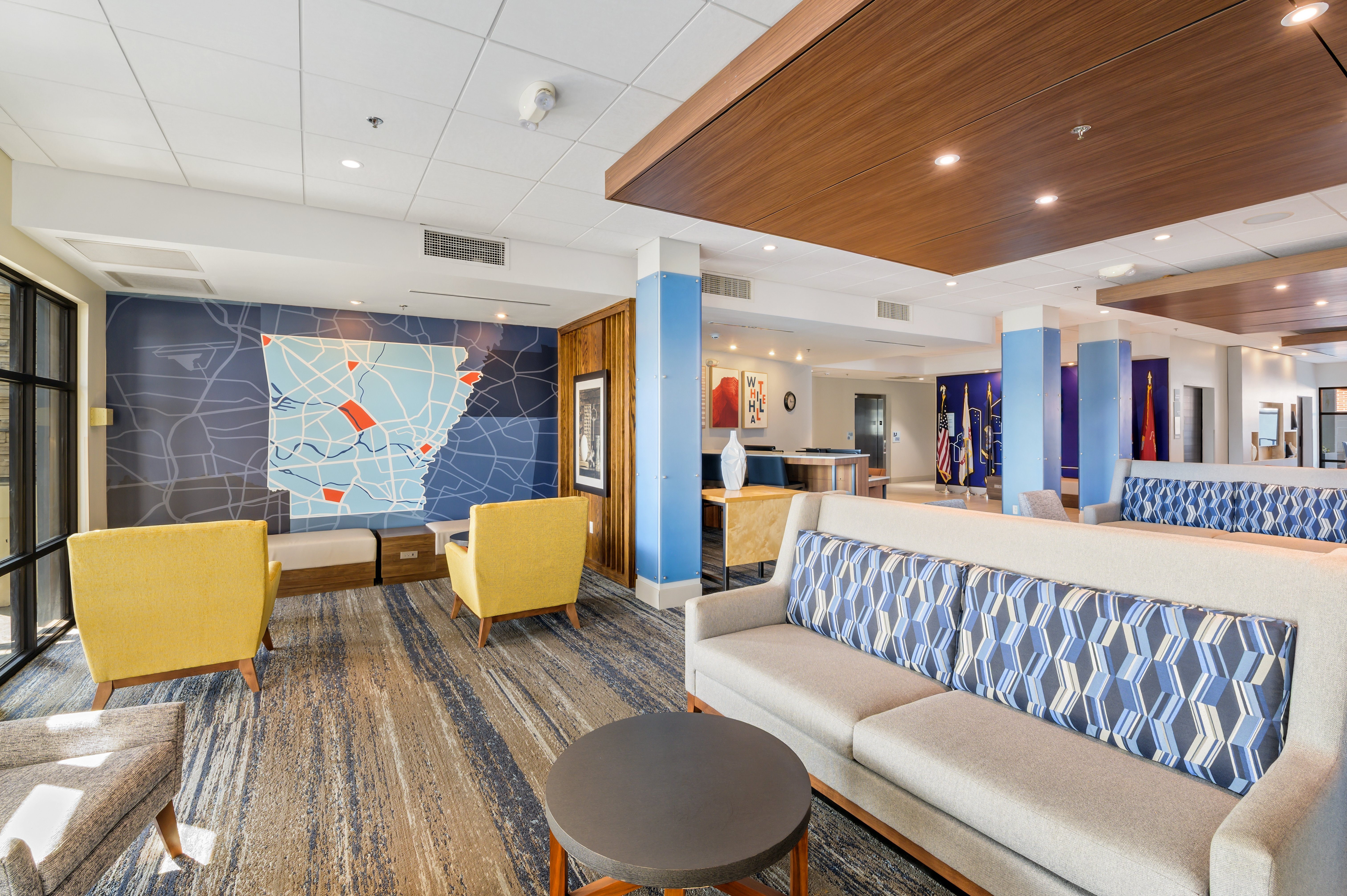 Holiday Inn Express & Suites White Hall 49/72