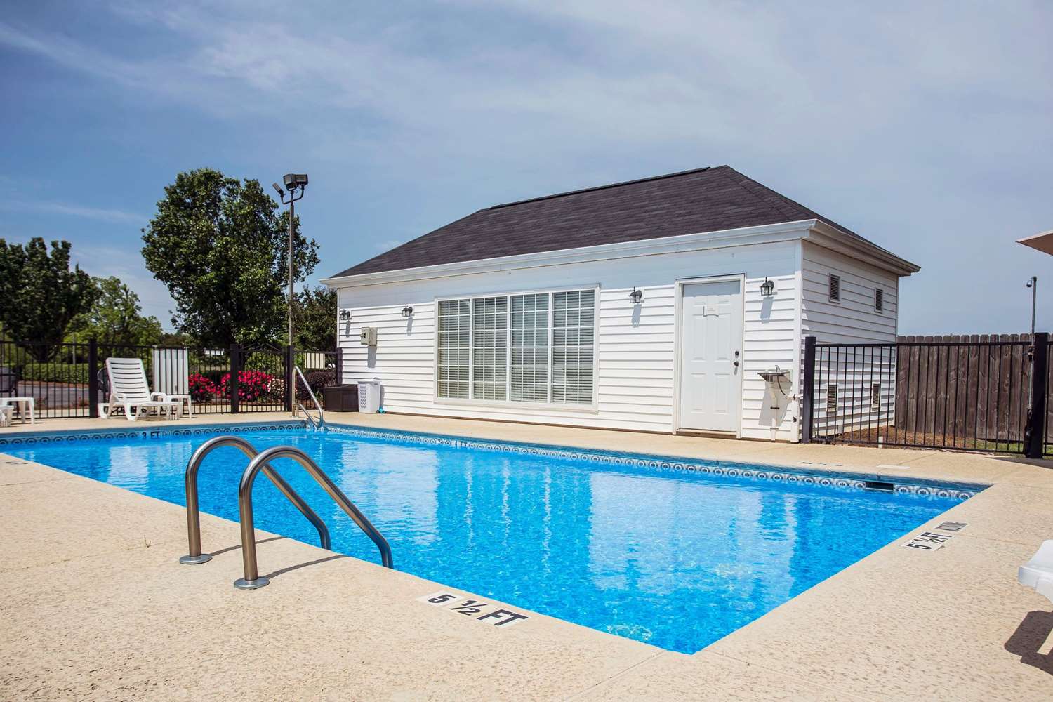 Quality Inn Waynesboro 3/20