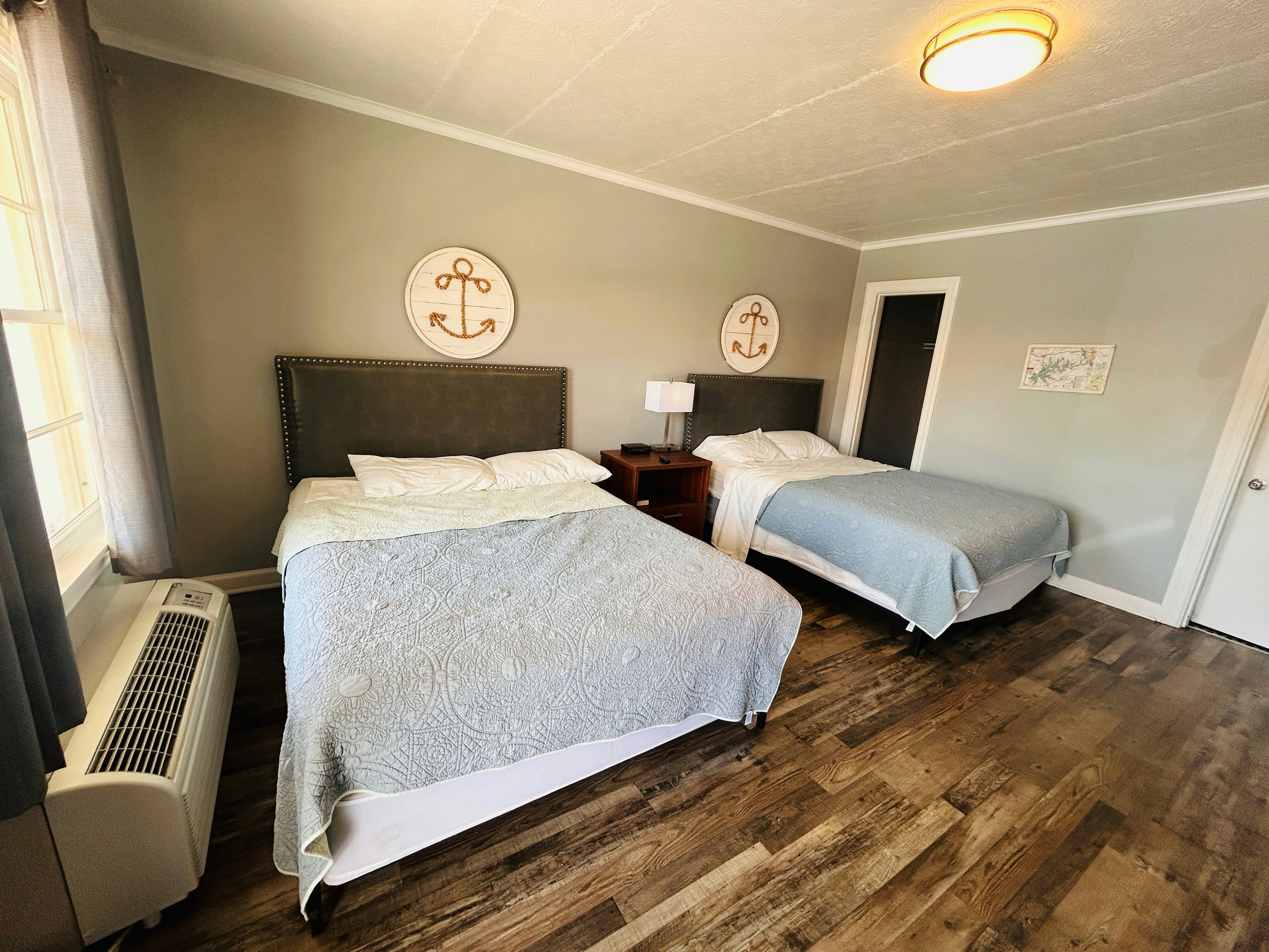 7 Gables Motel Burnside Near Somerset US 27 17/36