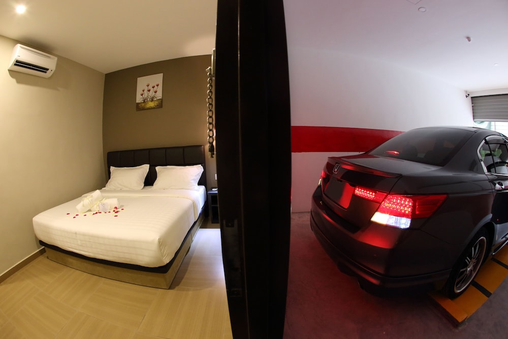 GL Hotel 9/39