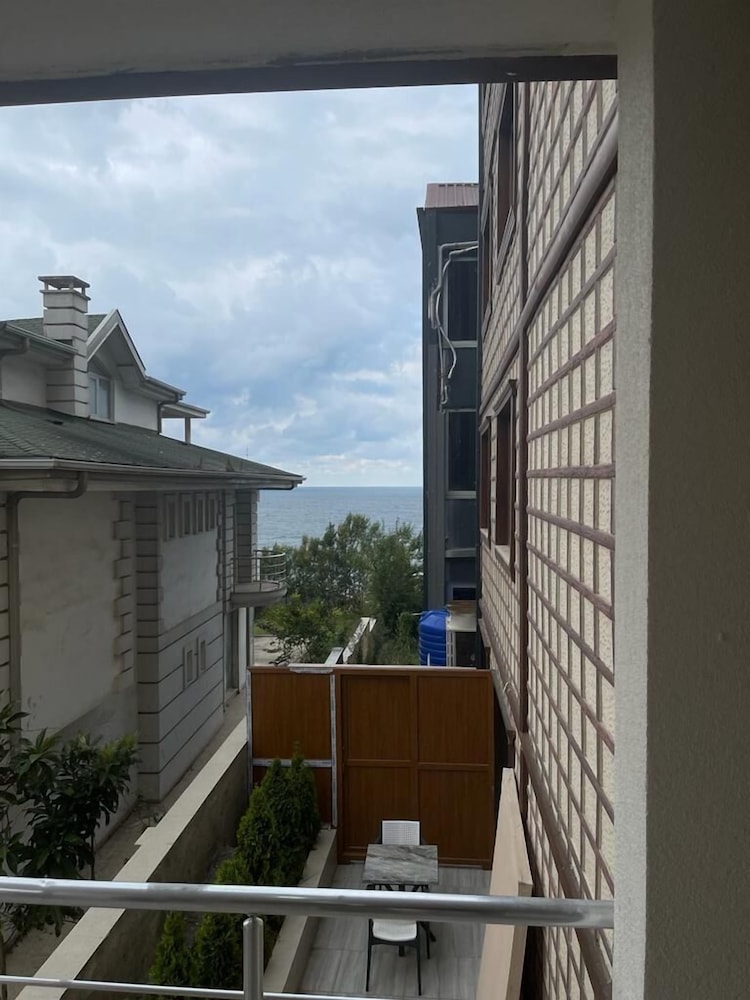 Camlica Hotel 2/42